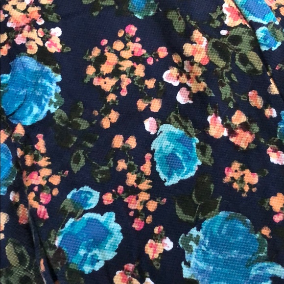 Merona Floral Cropped Pants - Picture 2 of 3